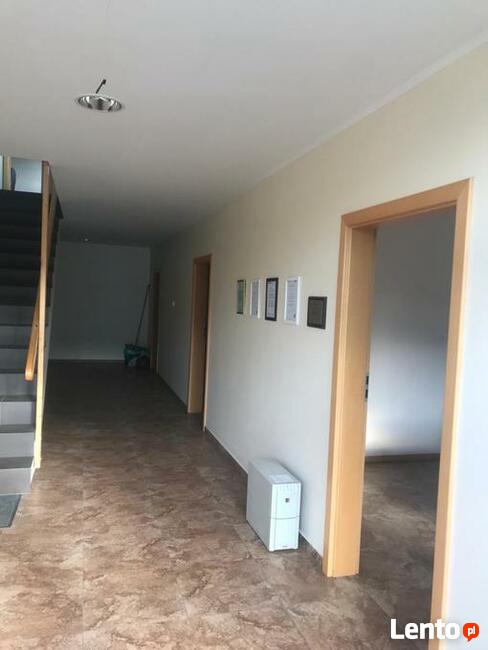 Biuro wyposażone lub Wirtualne Biuro (wynajem na spotkania )