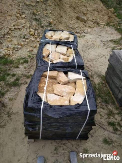 Płaski kamień do ogrodu