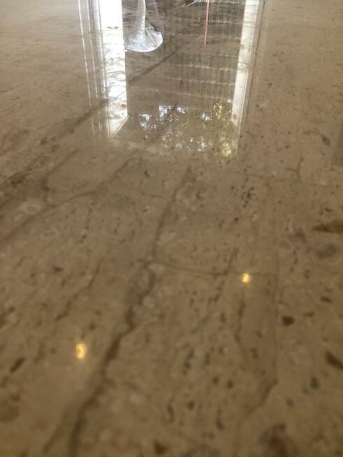 Usuwanie lepiku, subitu, szlifowanie lastryko, betonu