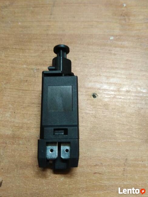 CZUJNIK WŁĄCZNIK SWIATEŁ STOP AUDI/FORD GALAXY/SEAT/SKODA