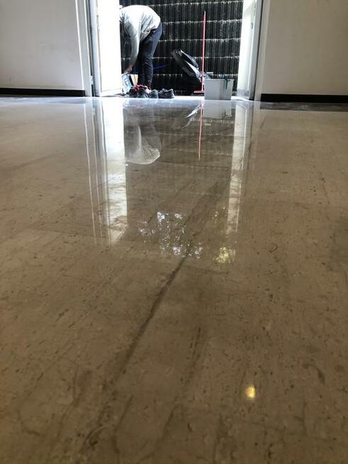 Szlifowanie betonu, marmuru, usuwanie lepiku, subitu, smoły