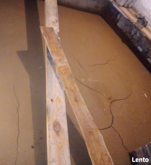 Naturalne podłogi z gliny - wyjątkowy element wykończenia wn