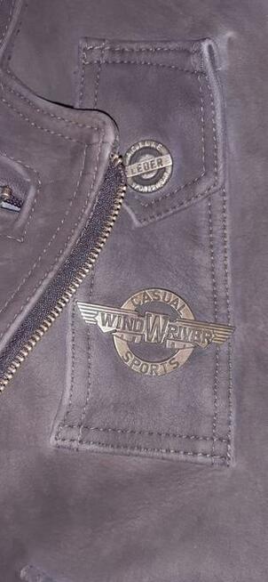 Piękna kurtka ze skóry