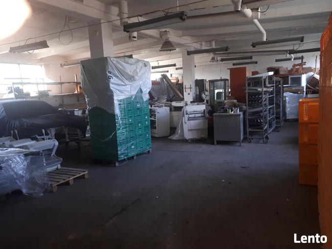 Hala ,pomieszczenia magazynowe barak biurowy łącznie 660 m 2