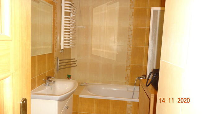 Wynajmę 2-pok.mieszk. 64,3m Hoża Kielce bez prowizji