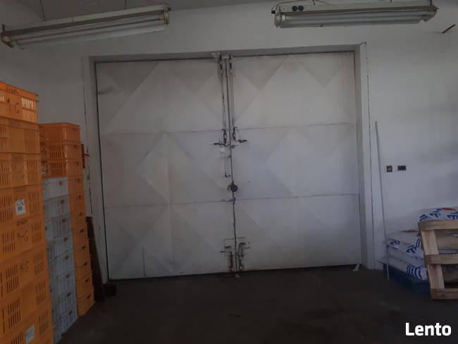 Hala ,pomieszczenia magazynowe barak biurowy łącznie 660 m 2