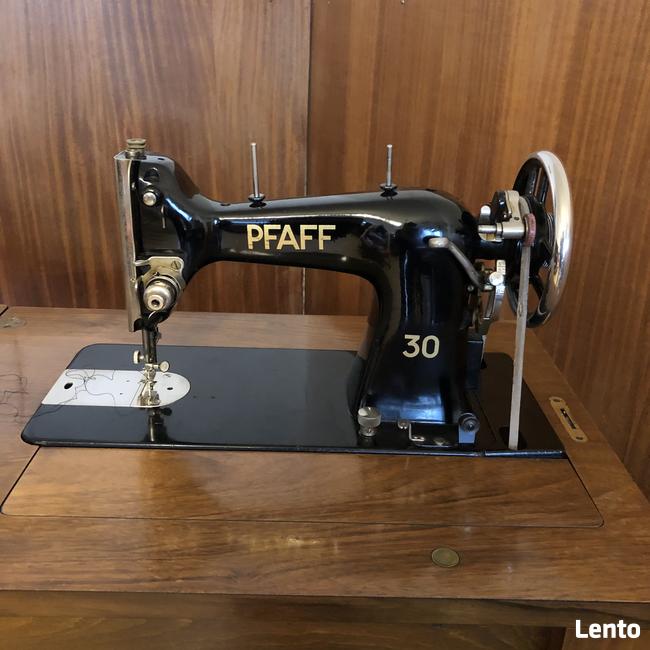 Maszyna do szycia PFAFF 30 orzech antyk drewniana unikat