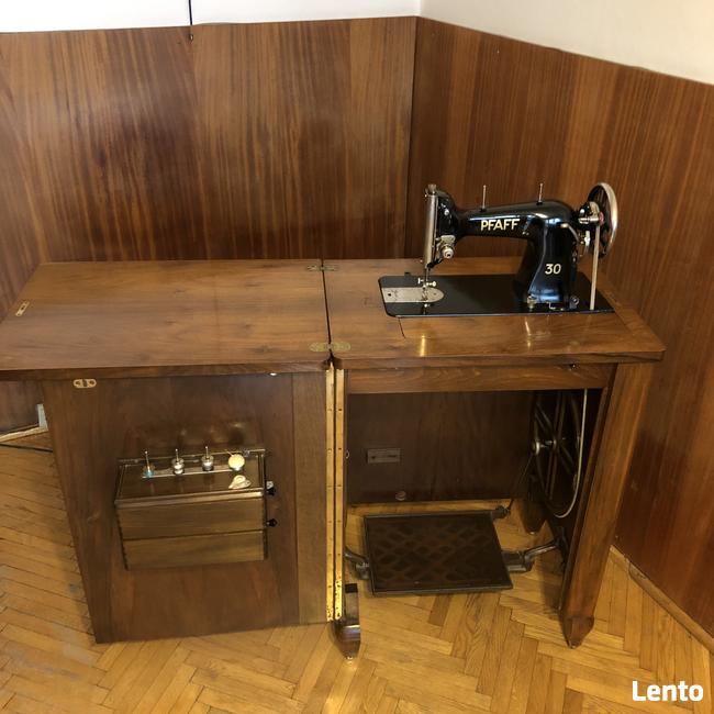 Maszyna do szycia PFAFF 30 orzech antyk drewniana unikat