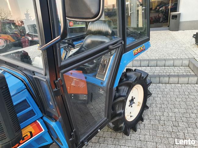 Mini Traktorek wolnobieżny 14KM ISEKI TU140F kabina TUZ pług