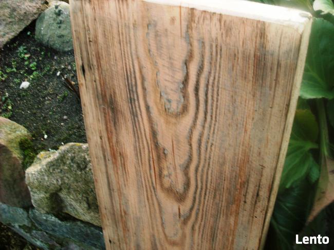 Półka, blat wykonany z belek drzewa konstrukcyjnego