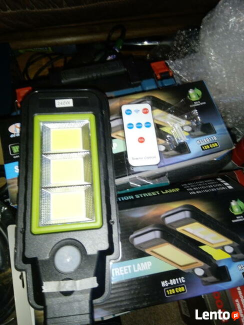 Lampa zewnętrzna LED solar czujniki ruchu zmierzchu