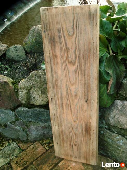 Półka, blat wykonany z belek drzewa konstrukcyjnego