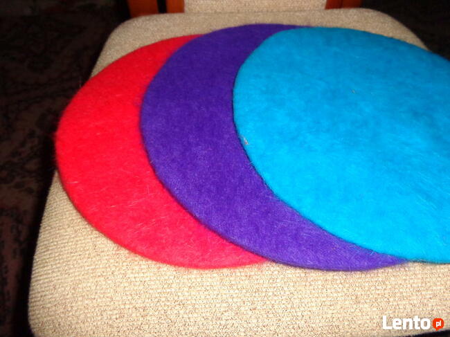 Beret z angory nowy , kolory