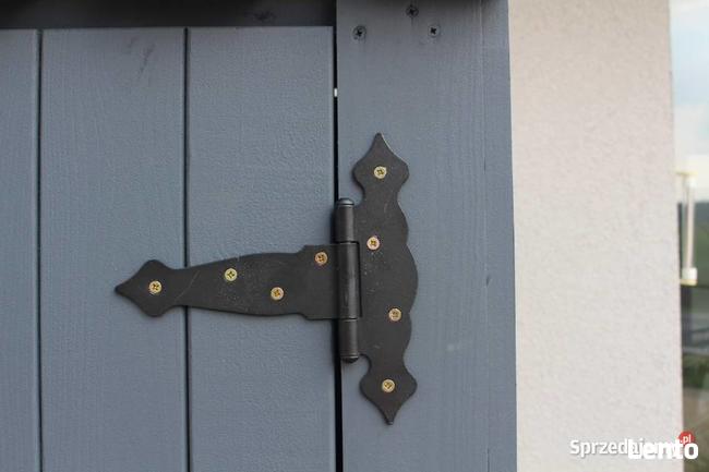 Drewutnia z domkiem narzędziowym