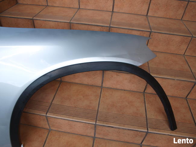 Mercedes GLC A253 błotnik prawy przód + listwa 2015 - 2020r