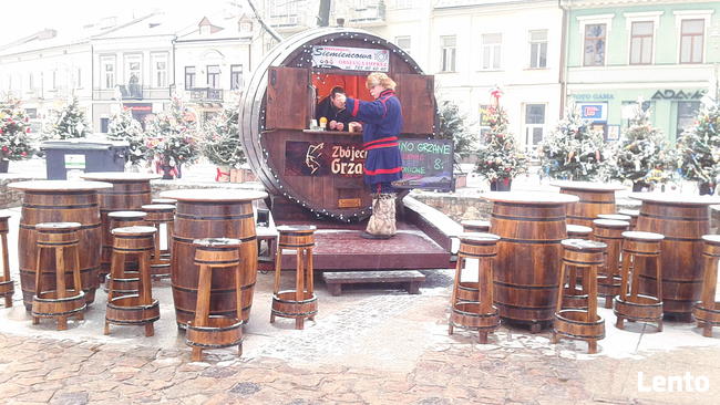 Wino Grzane Beczka Pawilon Duża Beczka