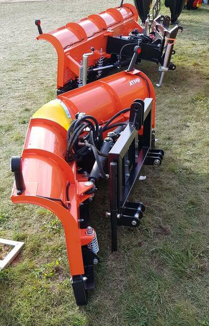 Pług śnieżny MINI-147 do małych ciągników i ładowarek