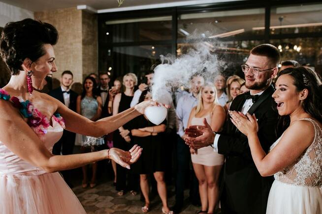 Artystyczny pokaz baniek mydlanych Bubbles&ART NA WESELU