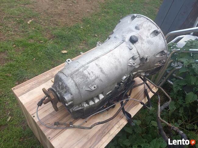 Sprzedam części do mercedesa w 210 .