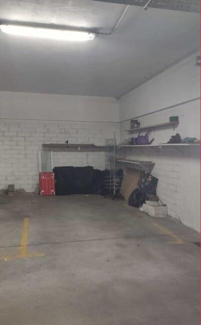 Miejsce postojowe w parkingu podziemnym - Tajemna 4