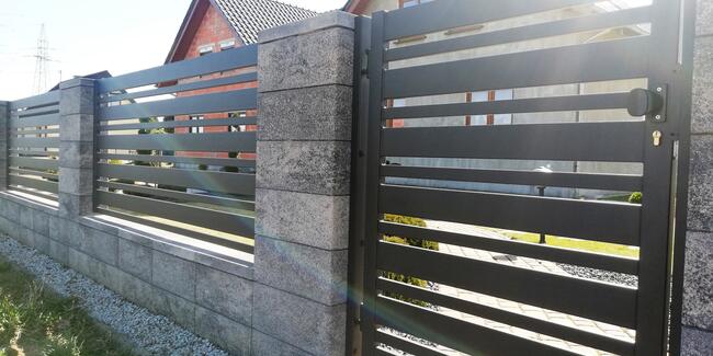 NOWOCZESNE OGRODZENIA METALOWE PALISADOWE