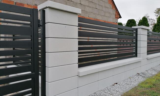 NOWOCZESNE OGRODZENIA METALOWE PALISADOWE