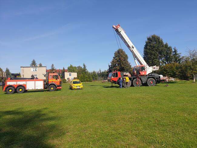 Pomoc drogowa Tir dostawcze osobowe laweta