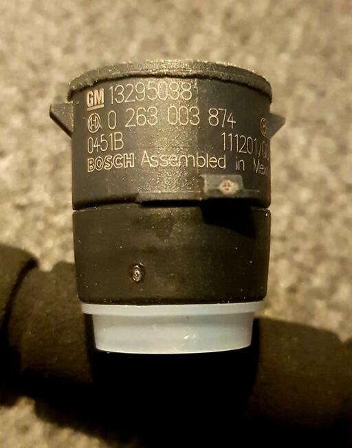 Czujnik parkowania Bosch Opel Zafira Insignia Astra Mokka