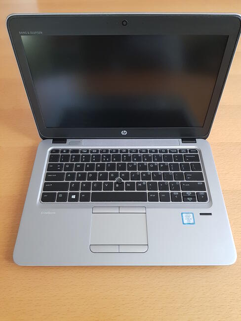 HP EliteBook 820 G3 i5-6300U 2.4 GHz, 8GB RAM, 256GB SSD W10