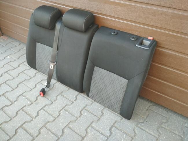 Fotele, Zapas, tył +podłokietnik Seat TOLEDO IV/skoda RAPPID