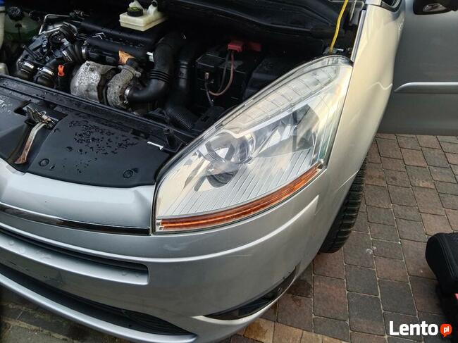 Mycie polerowanie samochodów lamp