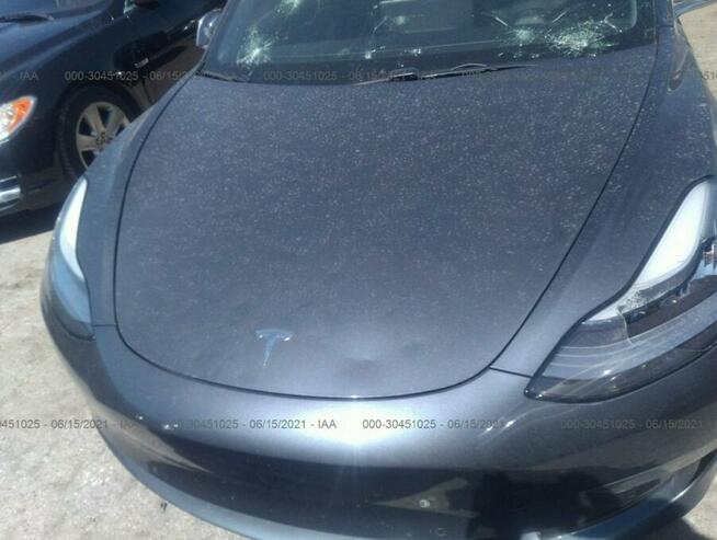 Tesla Model 3 2019, 4x4, Long Range, po gradobiciu