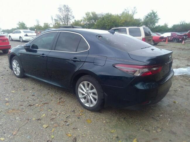 Toyota Camry 2021, 2.5L, LE, po gradobiciu