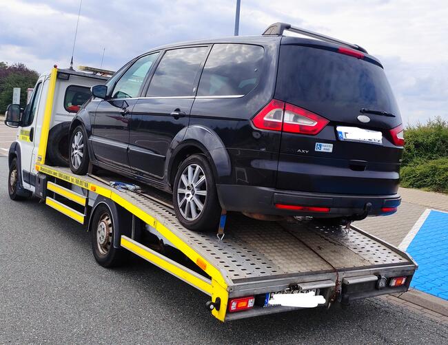 POMOC DROGOWA 24h, HOLOWANIE. AUTA OSOBOWE ORAZ BUSY