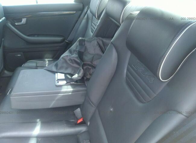 Audi RS4 2008, 4.2L, 4x4, po kradzieży