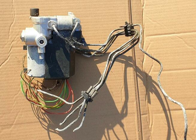 ABS do Mercedesa 123