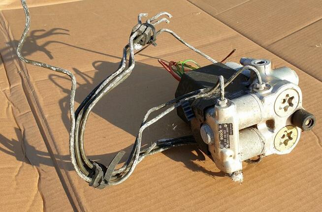 ABS do Mercedesa 123