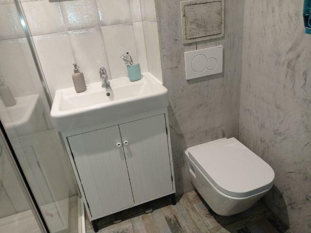 Kirasjerów 35m2,niska zabudowa, balkon, cegła,1-piętro