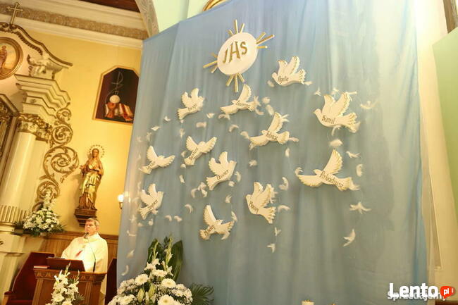 Gołąbek z imieniem dekoracja Pierwsza komunia