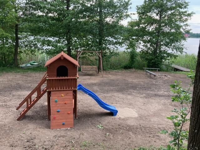 Gwiazdka nad jeziorem - Boże Narodzenie - Dom na Mazurach