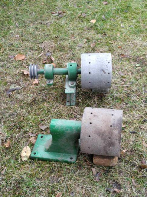 Sprzedam Koła (bębny) do szlifierki taśmowej.