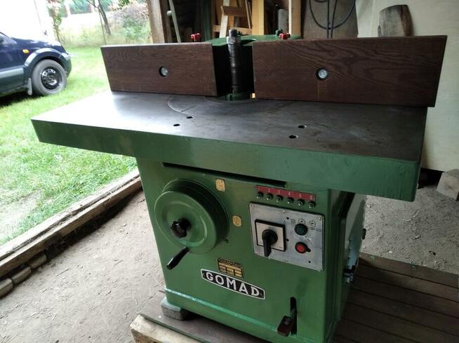 SPRZEDAM Frezarkę Stolarską Dolnowrzecionową GOMAD
