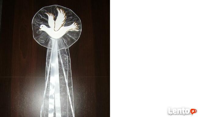 Dekoracja ławek z gołąbkiem Pierwsza Komunia