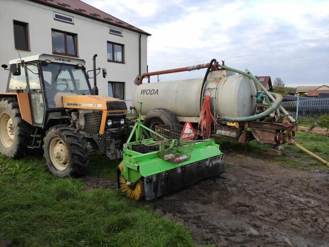 Wynajem Usługi zamiatarki zamiatarek beczkowozem beczkowozu