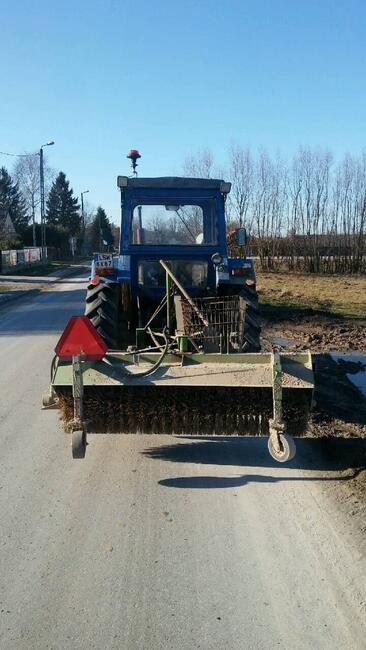 Wynajem Usługi zamiatarki zamiatarek beczkowozem beczkowozu