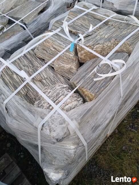 Kora kamienna gnejs szpilki głazy kamień sciezkowy