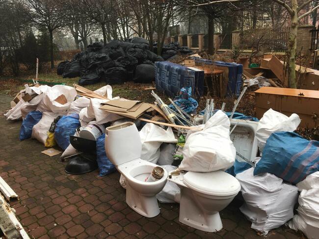 Wywóz Mebli SPRZĄTANIE piwnic garaży OPRÓŻNIANIE mieszkań