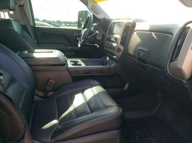 GMC Sierra K2500 DENALI, 6.6L, 4x4, porysowany