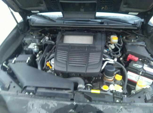 Subaru WRX 2016, 2.0L, 4x4, Limited, porysowany