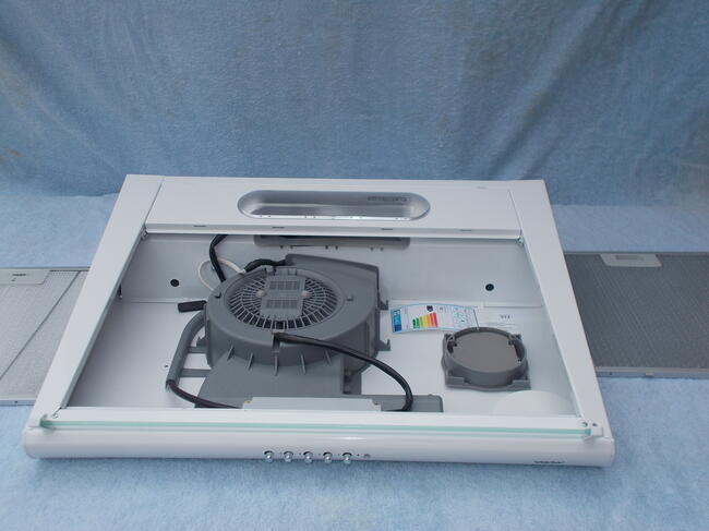 Okap Kuchenny OP640 srebrny 60 cm. -7 możliwości pracy